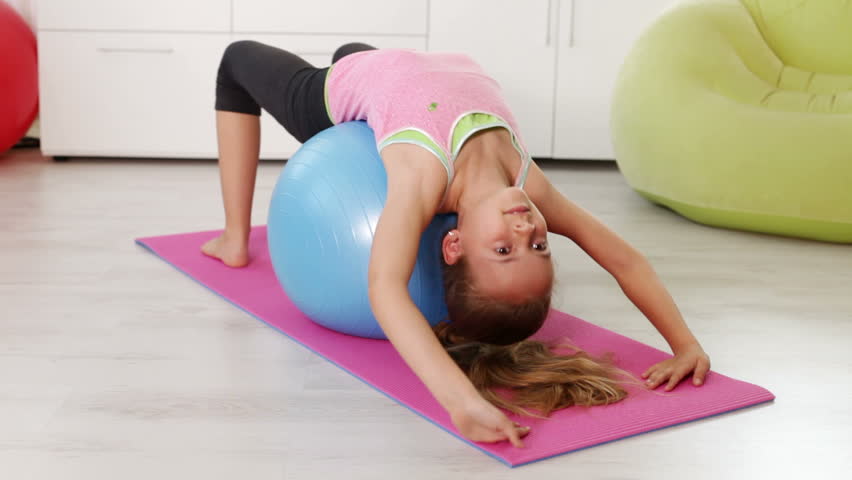 Blog-Imagen-tips-mejorar-atencion-hijo-clases-online-planifiquen-clases-mantenlo-activo-Colegio-Williams-Cuernavaca-Ago20-V1