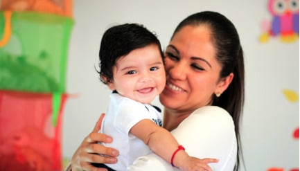 Blog-Imagen-padres-bebes-como-reducir-frustracion-mama-bebe-williams-Colegio-Williams-de-Cuernavaca-Dic20-V1