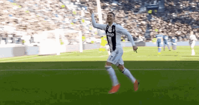 cristiano-ronaldo-ronaldo