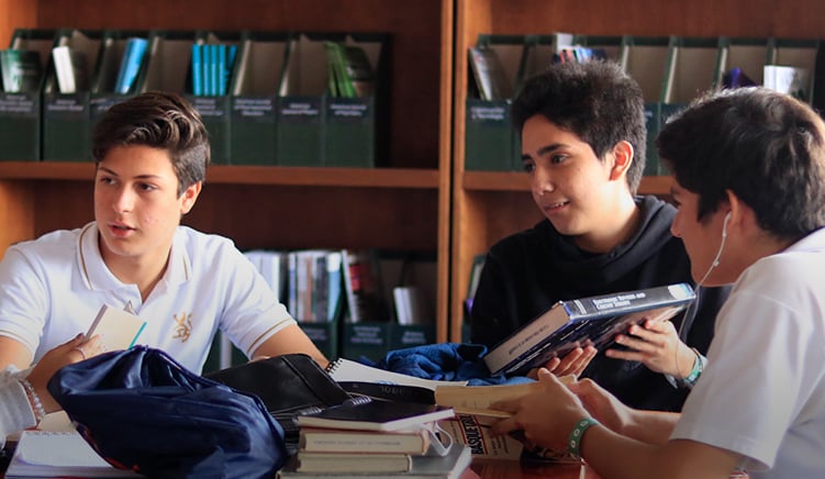 mejor-secundaria-trilingue-en-cuernavaca-imagen-masoneria-sociedad-de-alumnos